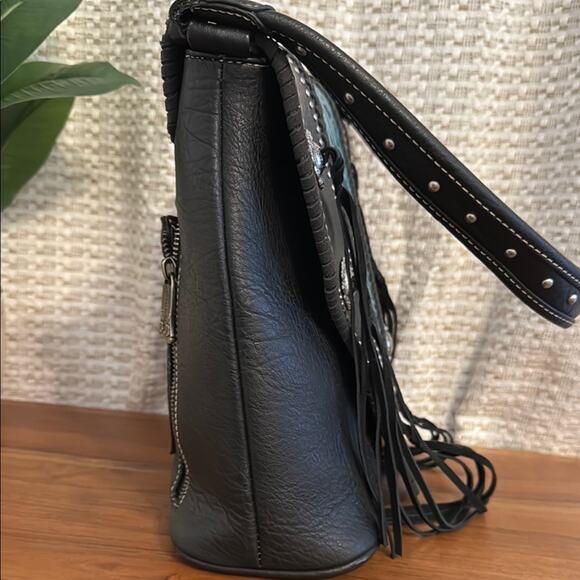 Trinity ranch Black and Teal leather tassel shoulder bag - Picture 4 of 10